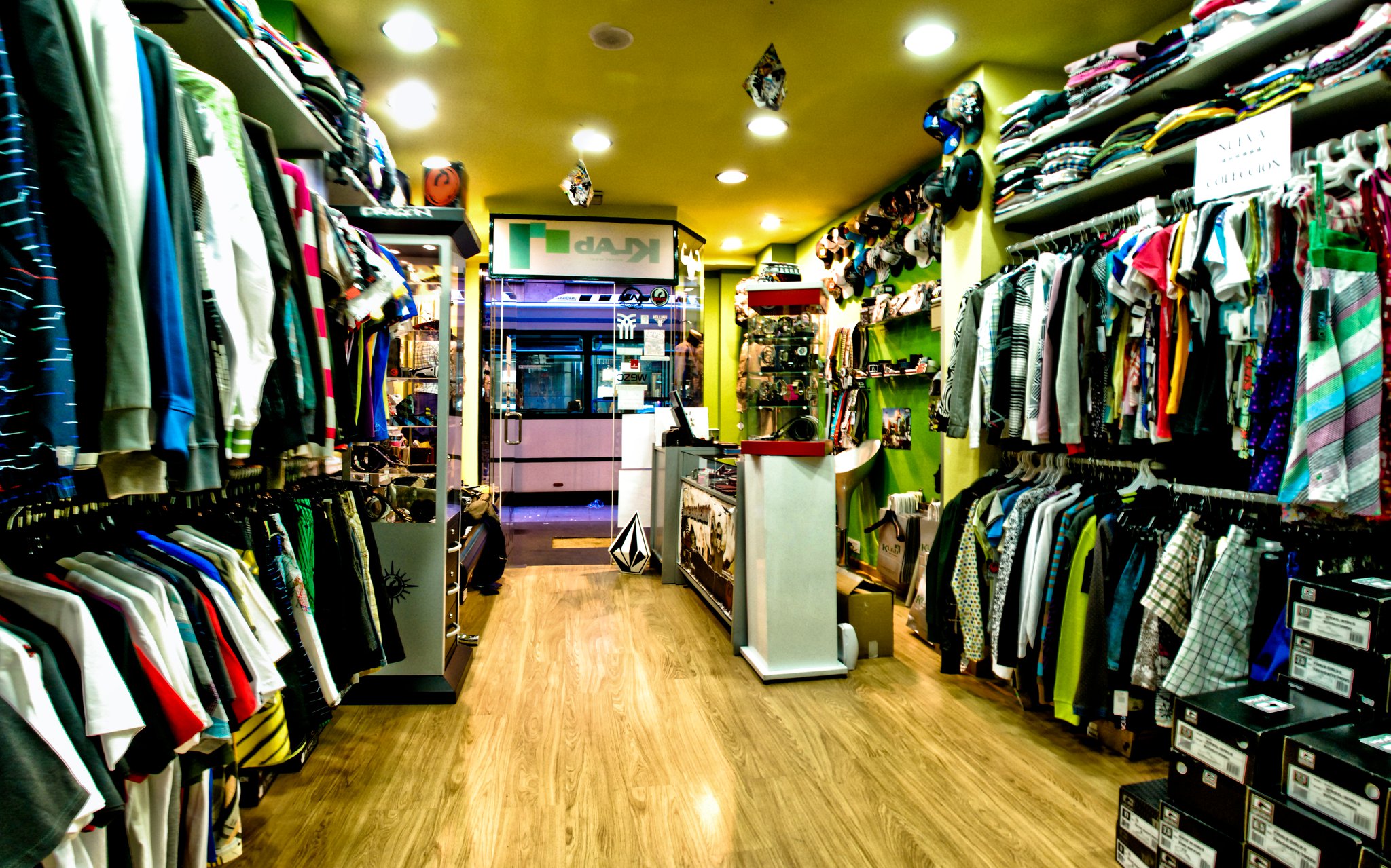 Klab Snowboard & Street Shop